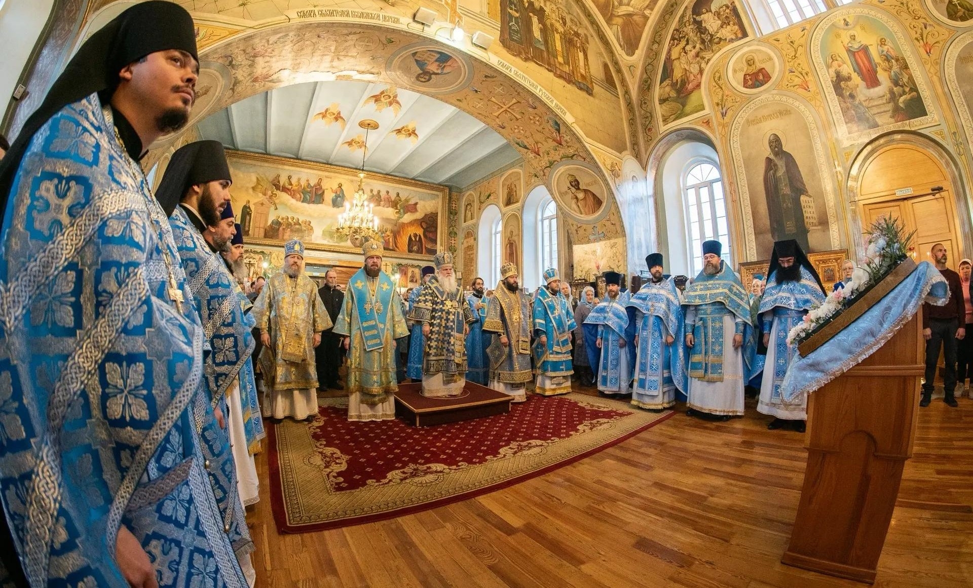 БОГОСЛУЖЕНИЕ В НИКОЛЬСКОМ СОБОРНОМ ХРАМЕ Г. САТКА
