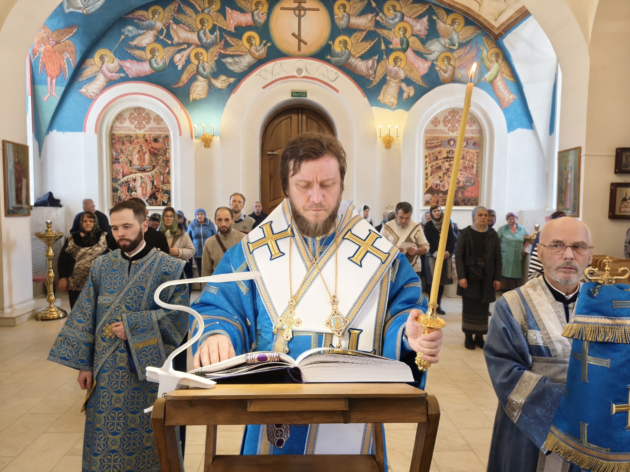 БОГОСЛУЖЕНИЕ В СЕРАФИМОВСКОМ КАФЕДРАЛЬНОМ СОБОРЕ Г. ЗЛАТОУСТА