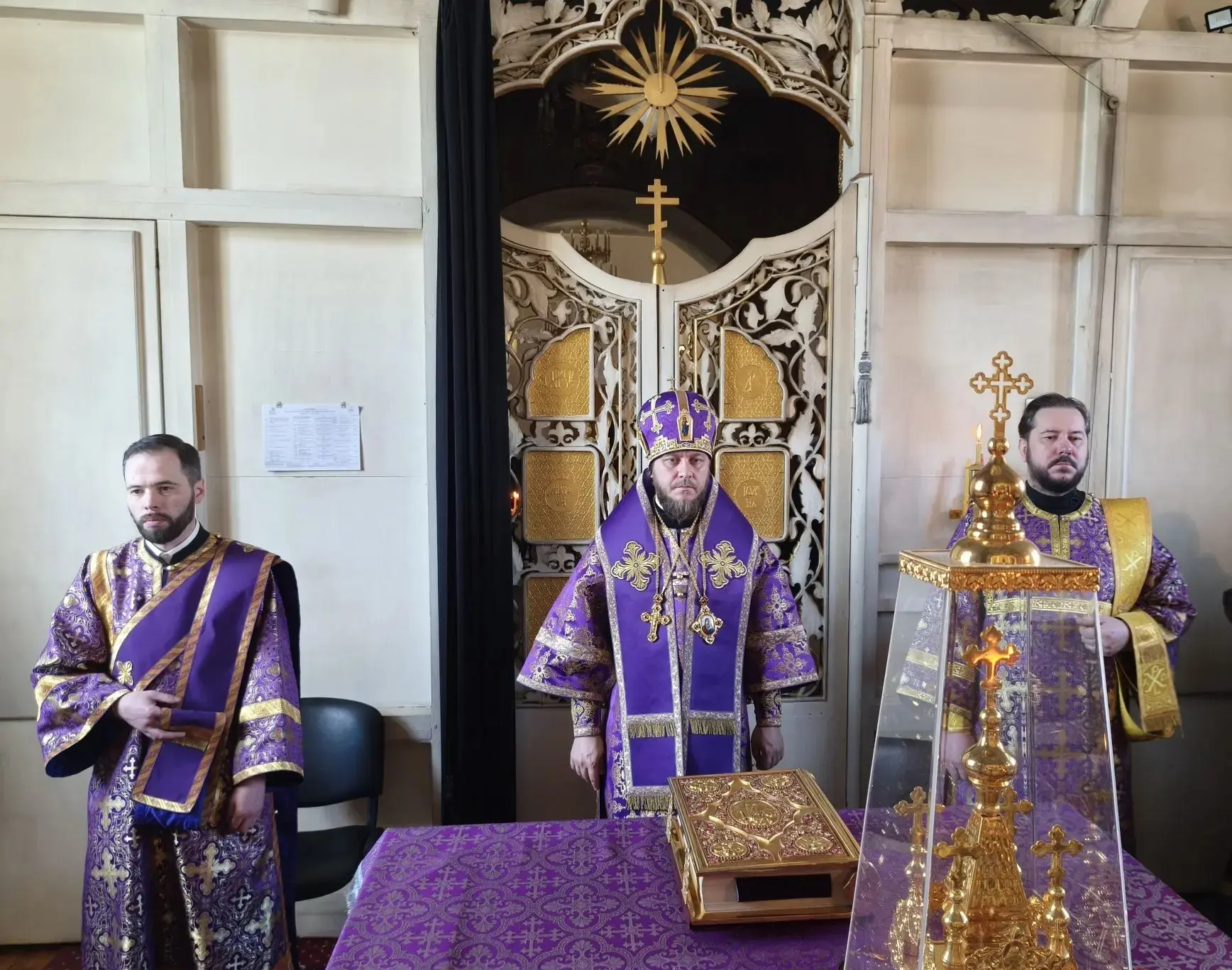 БОГОСЛУЖЕНИЕ В СЕРАФИМОВСКОМ КАФЕДРАЛЬНОМ СОБОРЕ Г. ЗЛАТОУСТА