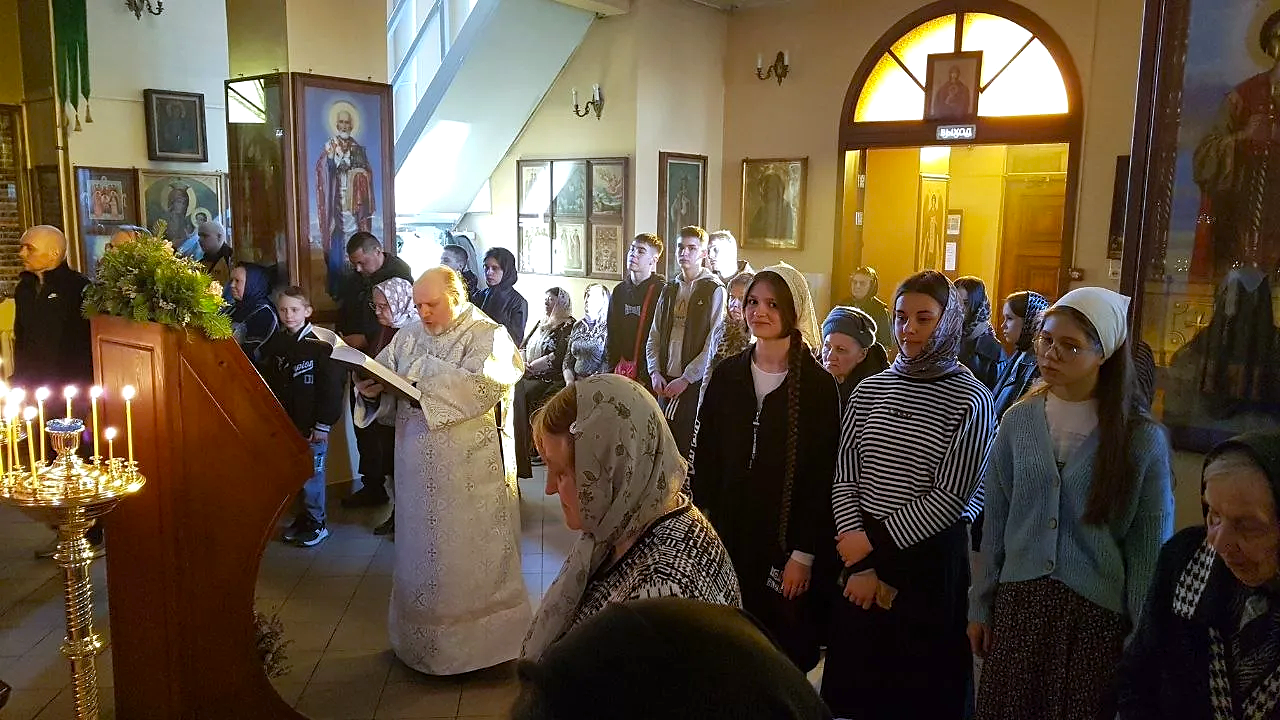 Великопостное Богослужение в Серафимовском кафедральном соборе