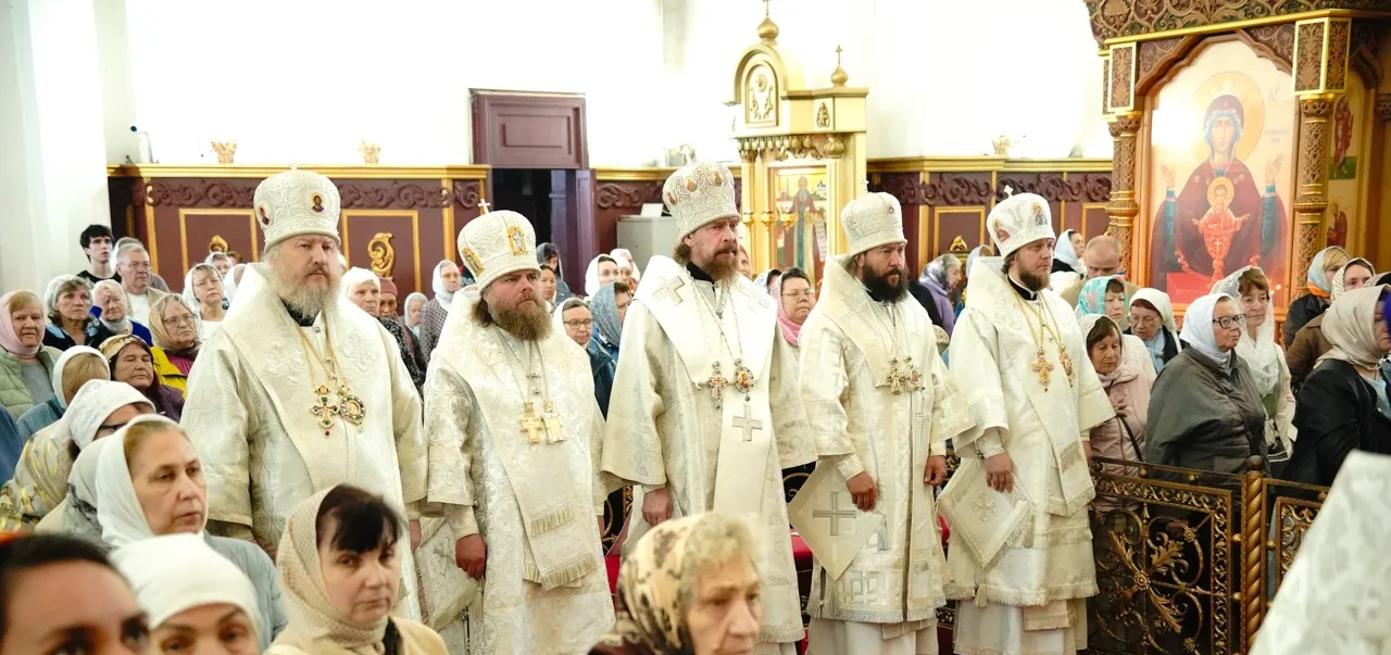 БОГОСЛУЖЕНИЕ В МАГНИТОГОРСКЕ