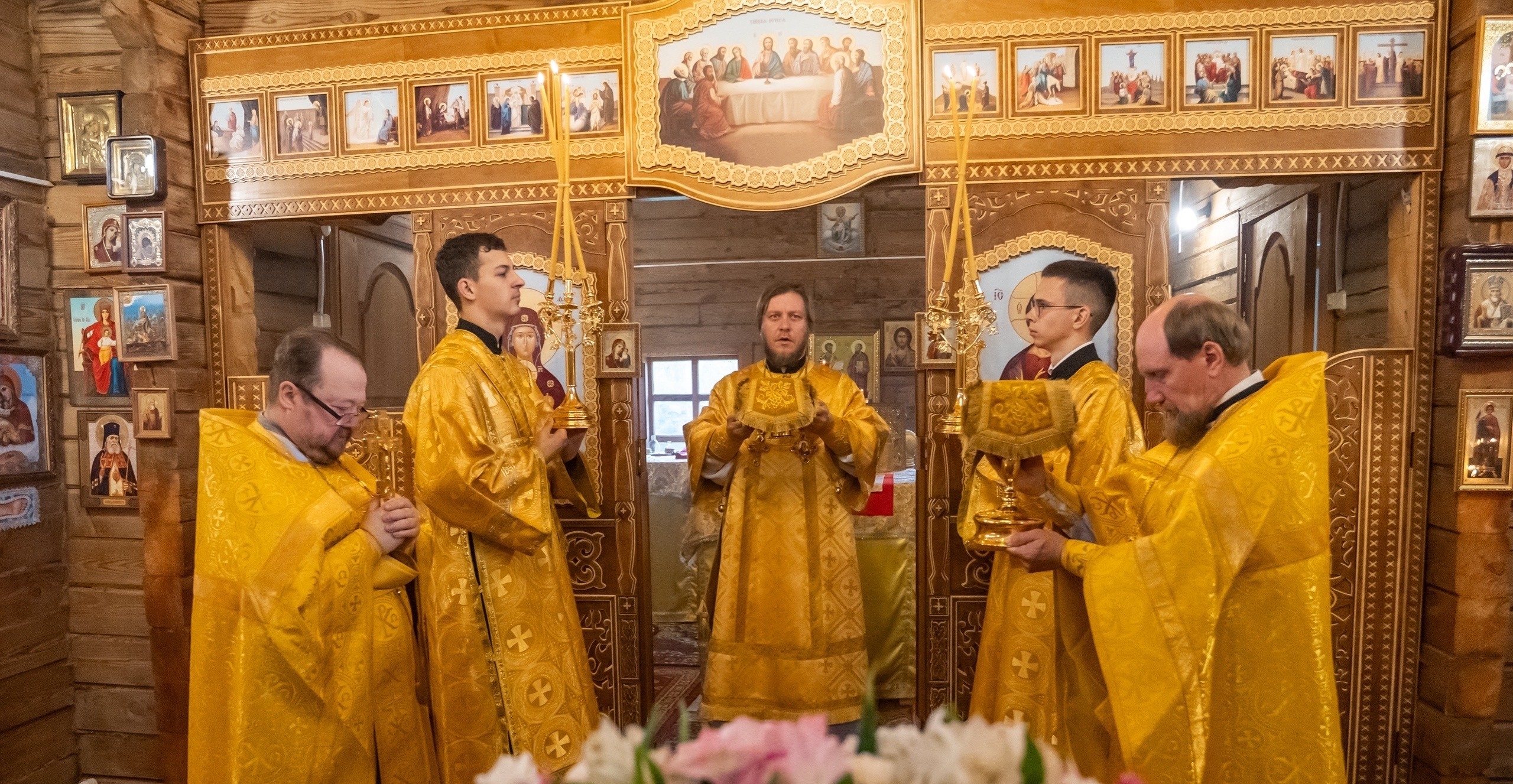 БОГОСЛУЖЕНИЕ В ПЕТРОПАВЛОВСКОМ ХРАМЕ С. ПЕТРОПАВЛОВКА