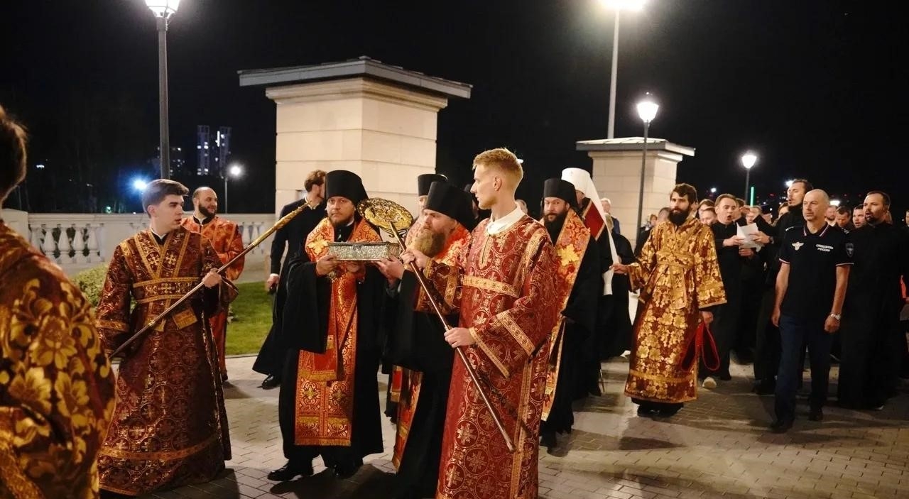 ВСТРЕЧА МОЩЕЙ СВЯТИТЕЛЯ СПИРИДОНА ТРИМИФУНТСКОГО В ЧЕЛЯБИНСКЕ